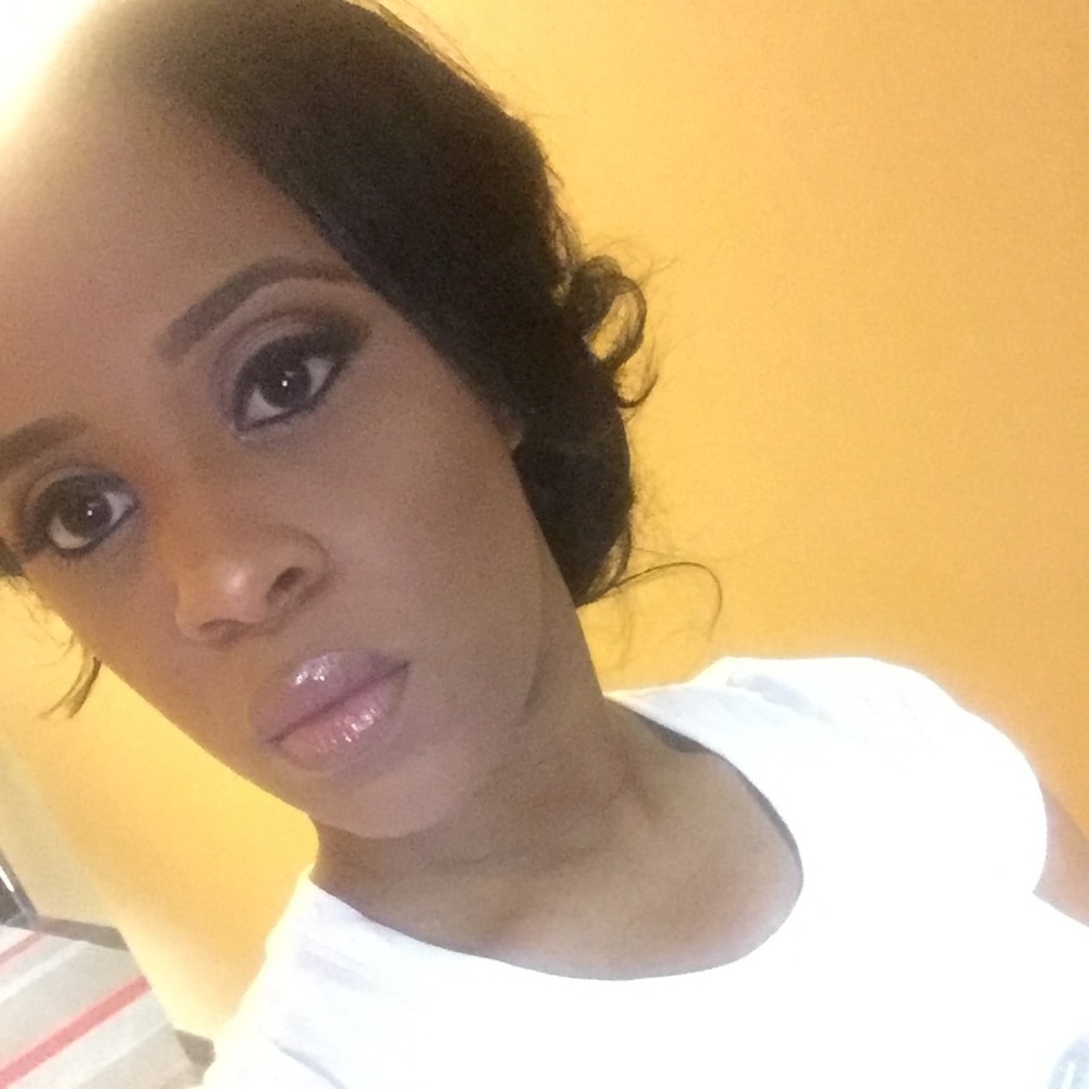 Meet your Posher, Markia
